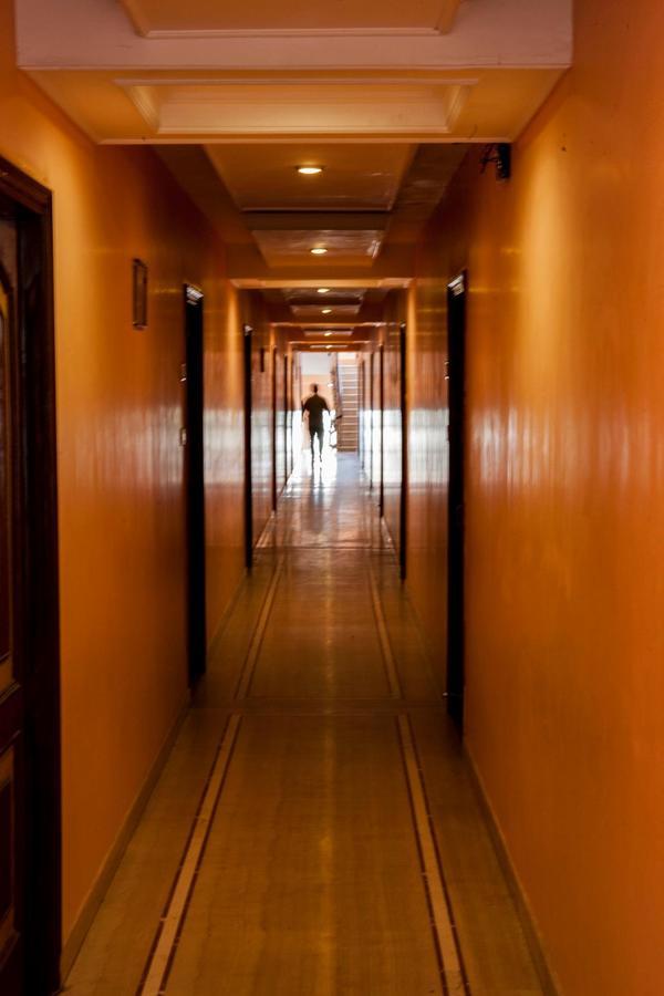 Hotel Welcome Palace Agartala Ngoại thất bức ảnh