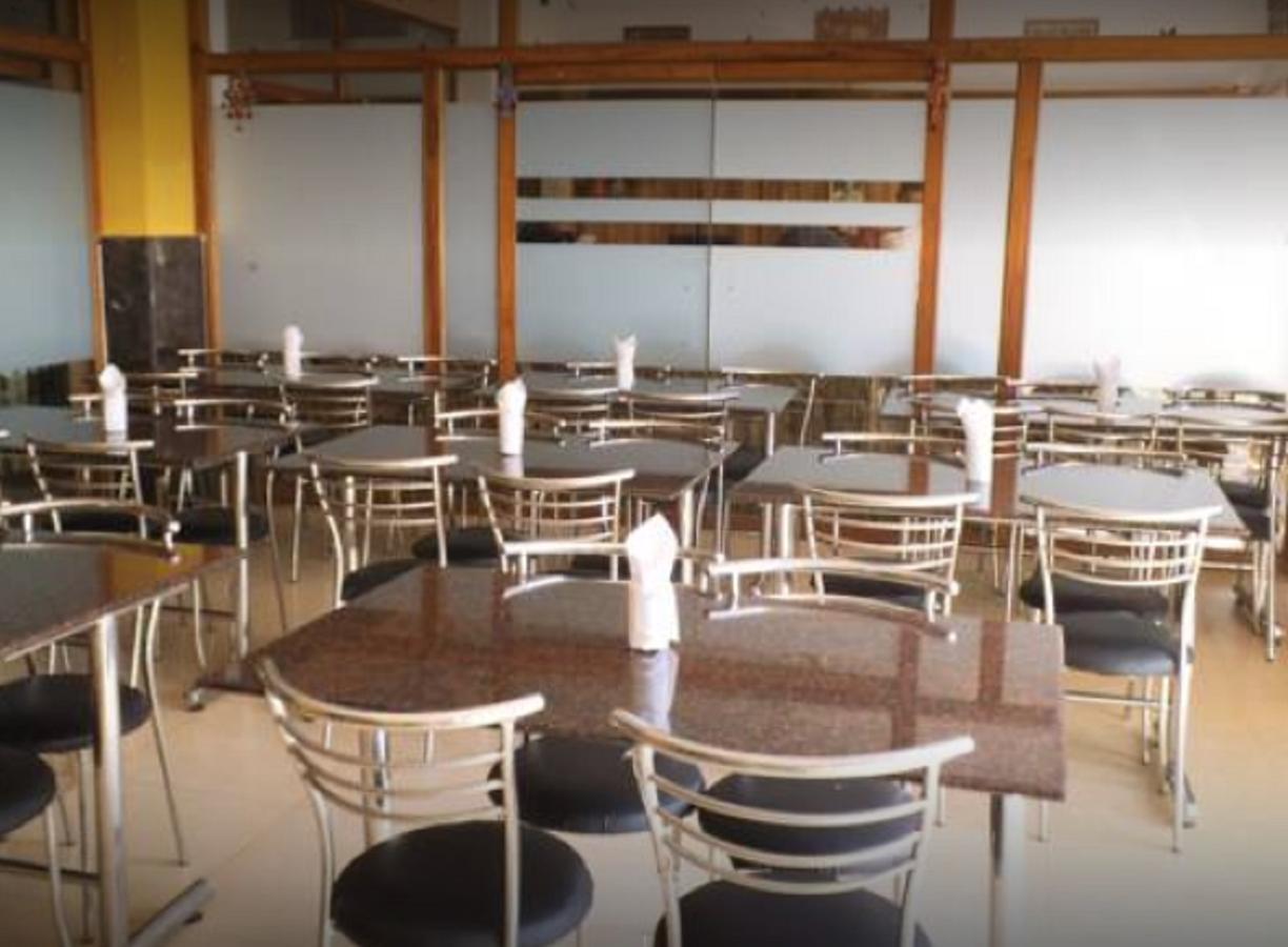 Hotel Welcome Palace Agartala Ngoại thất bức ảnh